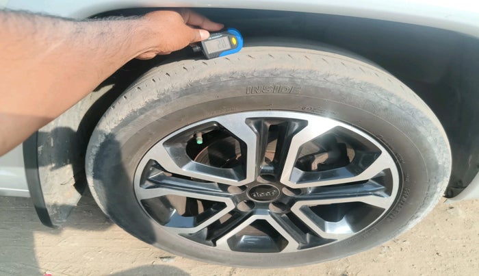 2021 Jeep Compass MODEL S (O) 2.0 DIESEL, Diesel, Manual, 70,405 km, tyre