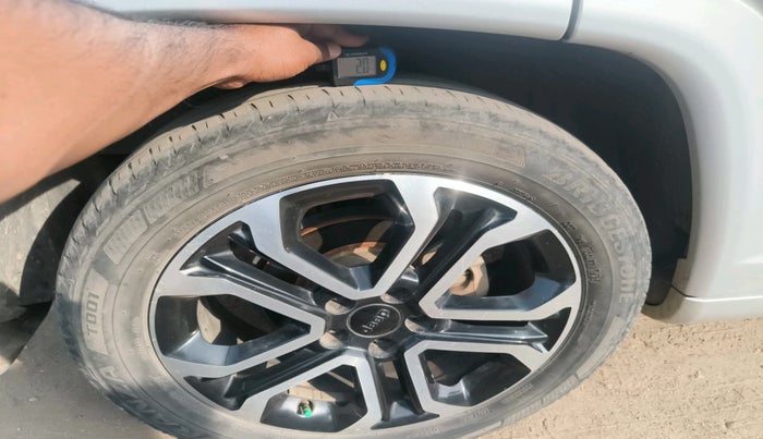 2021 Jeep Compass MODEL S (O) 2.0 DIESEL, Diesel, Manual, 70,405 km, tyre