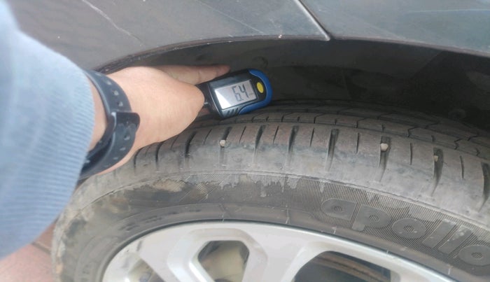 2022 Maruti Baleno ZETA 1.2 AGS, Petrol, Automatic, 37,452 km, tyre