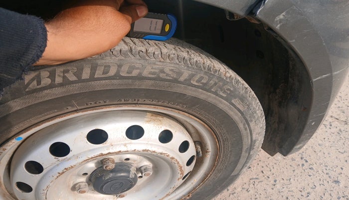 2021 Tata ALTROZ XE PETROL, Petrol, Manual, 41,118 km, tyre