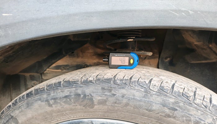 2022 Maruti BREZZA VXI SMART HYBRID, Petrol, Manual, 73,897 km, tyre