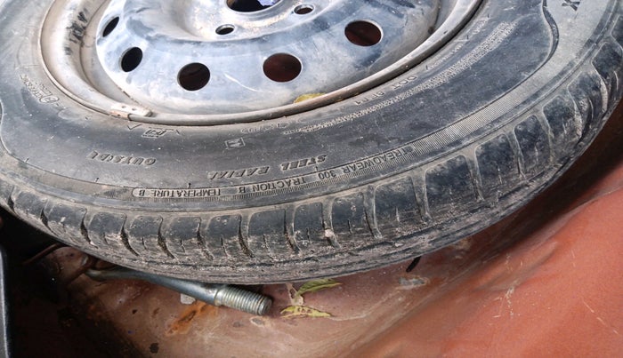 2019 Maruti Dzire VXI AMT, Petrol, Automatic, 48,241 km, tyre