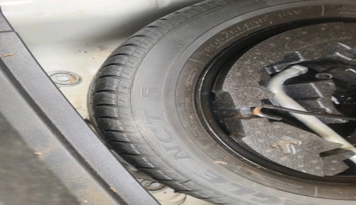 2017 Skoda Octavia STYLE PLUS AT 1.8 TSI, Petrol, Automatic, 53,869 km, tyre