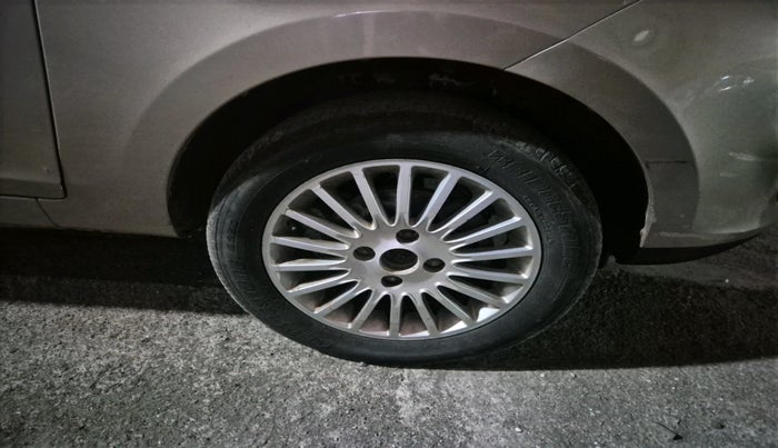 2014 Tata Zest XMS PETROL, Petrol, Manual, 32,195 km, tyre