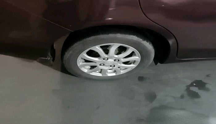 2015 Honda Amaze 1.2L I-VTEC VX, Petrol, Manual, 35,690 km, tyre