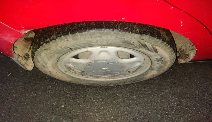 2013 Chevrolet Beat LS PETROL, Petrol, Manual, 1,36,040 km, tyre