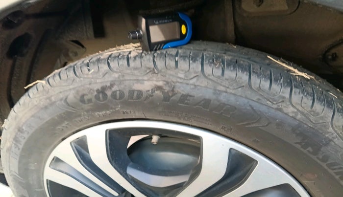 2022 Tata Tiago XT CNG, Petrol, Manual, 16,771 km, tyre