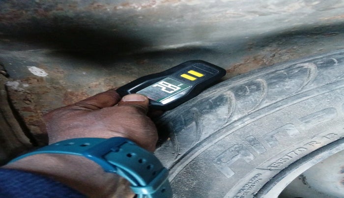 2018 Hyundai Eon MAGNA +, Petrol, Manual, 36,138 km, tyre