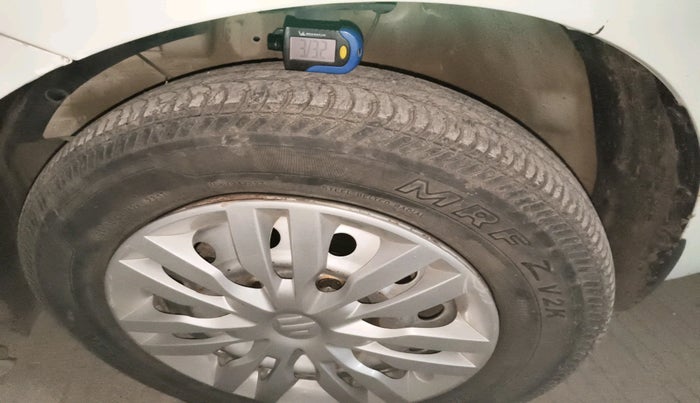 2018 Maruti Dzire LXI, Petrol, Manual, 31,071 km, tyre