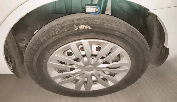 2018 Maruti Dzire LXI, Petrol, Manual, 31,071 km, tyre