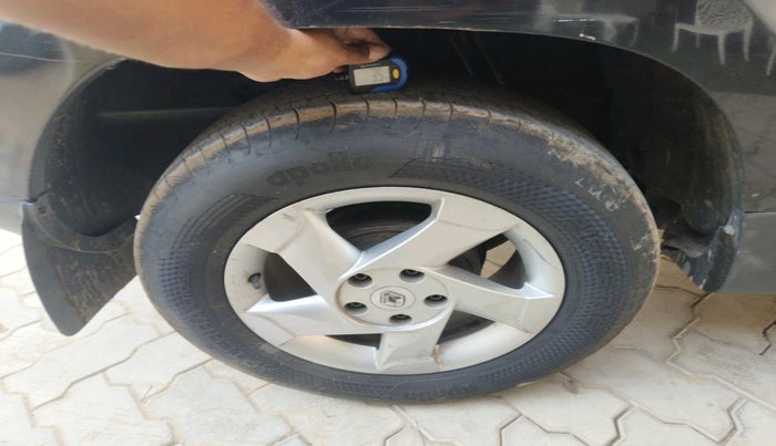 2013 Renault Duster 85 PS RXL DIESEL, Diesel, Manual, 1,26,132 km, tyre