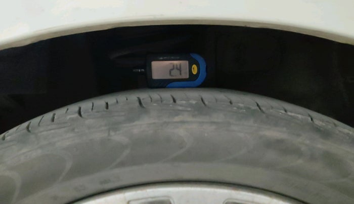 2020 Tata Tiago XZA PETROL, Petrol, Automatic, 1,38,612 km, tyre