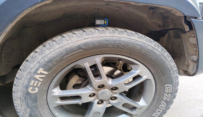 2021 Mahindra Thar LX D AT 4WD HT, Diesel, Automatic, 51,074 km, tyre