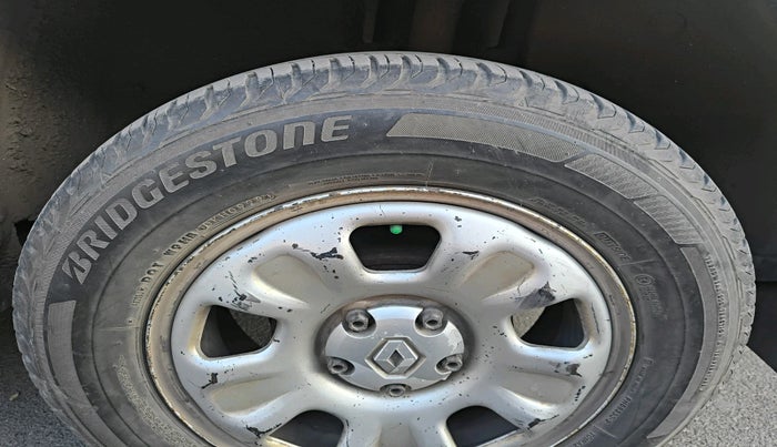 2013 Renault Duster 85 PS RXL DIESEL, Diesel, Manual, 99,117 km, tyre