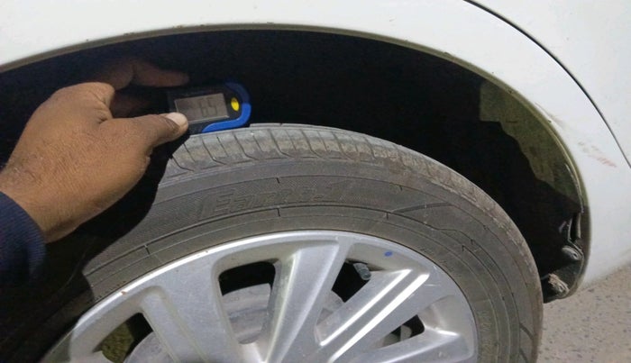 2016 Maruti Swift Dzire ZXI, Petrol, Manual, 1,59,638 km, tyre