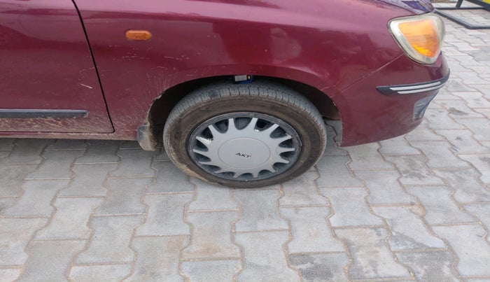 2013 Maruti Alto K10 VXI, Petrol, Manual, 88,390 km, tyre