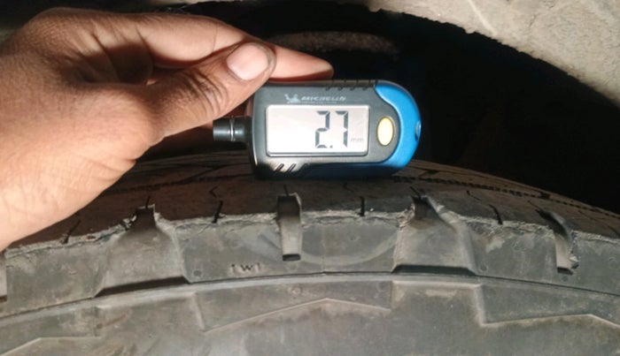 2018 Jeep Compass LONGITUDE (O) 2.0 DIESEL, Diesel, Manual, 1,45,703 km, tyre