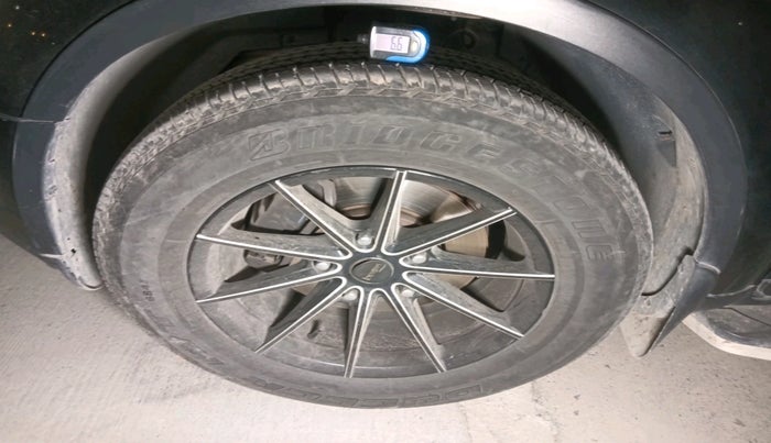 2019 Mahindra XUV500 W7 AT, Diesel, Automatic, 59,751 km, tyre