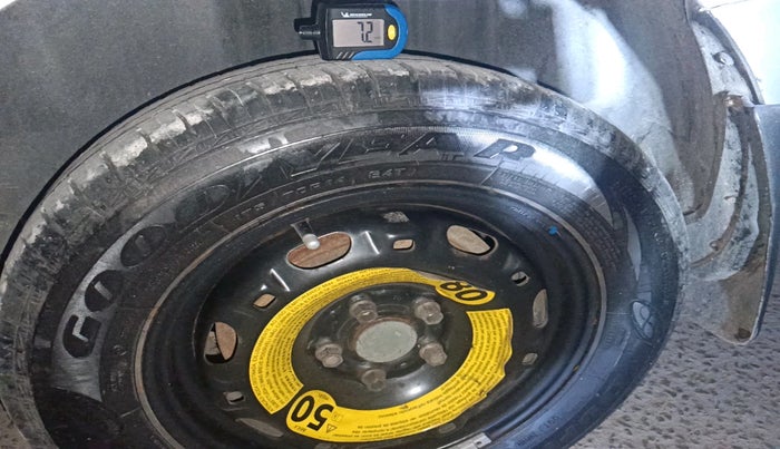 2017 Skoda Rapid AMBITION 1.5 TDI, Diesel, Manual, 1,32,861 km, tyre