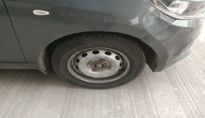 2020 Tata Tiago XE PETROL, Petrol, Manual, 27,748 km, tyre