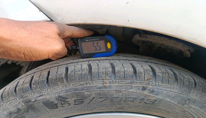 2018 Hyundai Eon MAGNA +, Petrol, Manual, 20,602 km, tyre