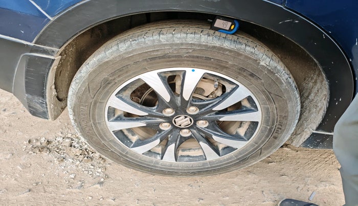 2021 Maruti S Cross ZETA 1.5, Petrol, Manual, 34,747 km, tyre