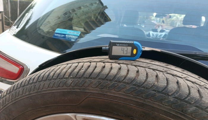 2015 Ford Ecosport TITANIUM 1.5L PETROL, Petrol, Manual, 1,16,650 km, tyre