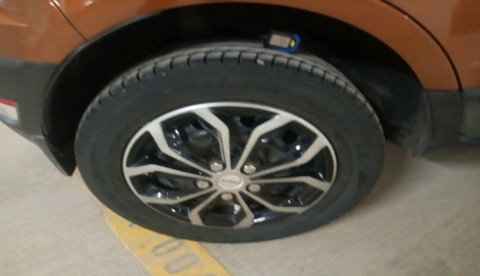 2018 Ford Ecosport TREND + 1.5L PETROL AT, Petrol, Automatic, 50,837 km, tyre