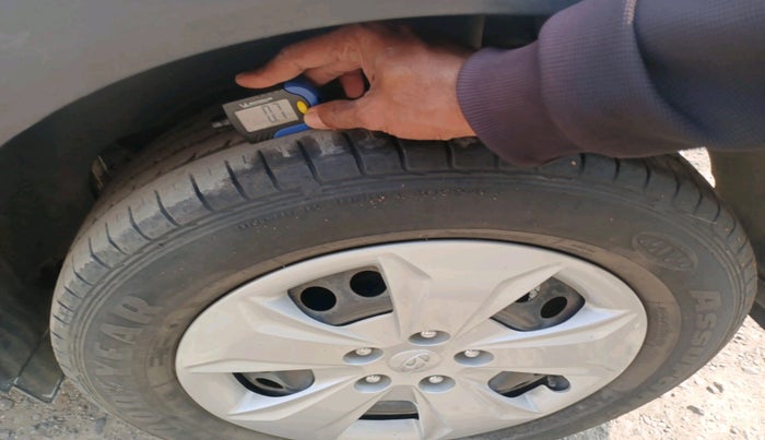 2019 Hyundai Creta E PLUS 1.6 PETROL, Petrol, Manual, 26,726 km, tyre