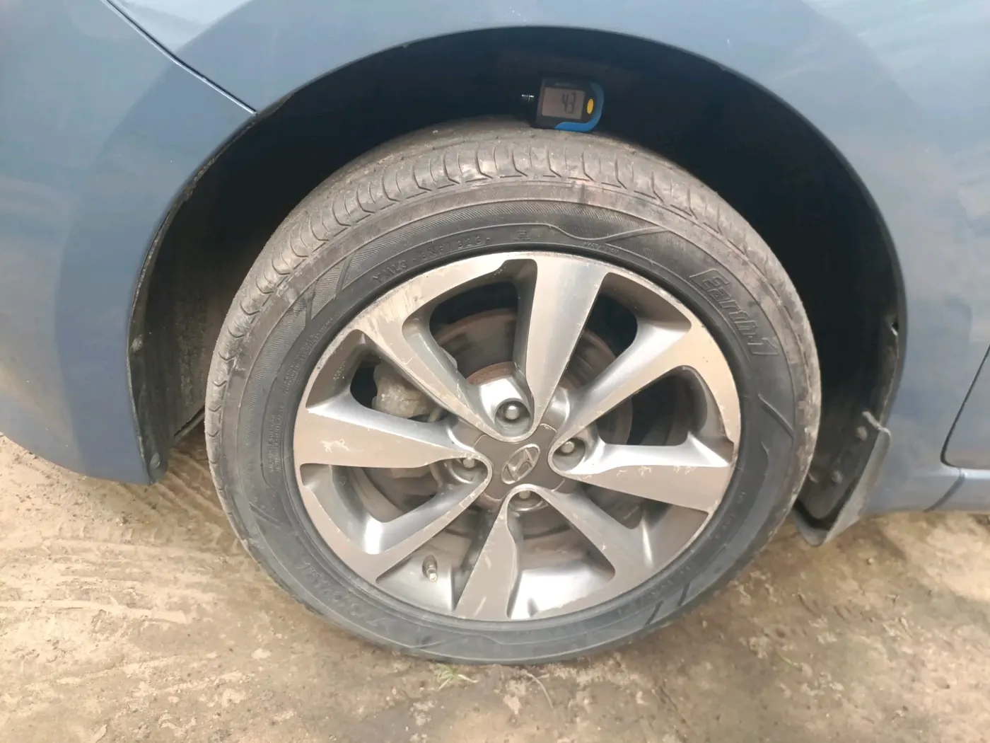 2015 Hyundai Elite i20 ASTA 1.2, Petrol, Manual, 62,000 km, tyre