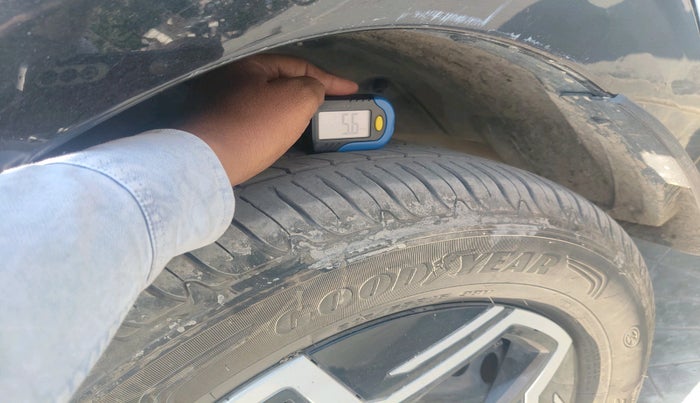 2024 Tata Curvv Pure Plus 1.2 Petrol 7DCA, Petrol, Automatic, 14,575 km, tyre