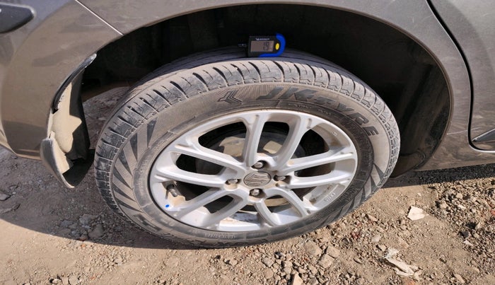 2024 Maruti Swift ZXI CNG, Petrol, Manual, 40,067 km, tyre