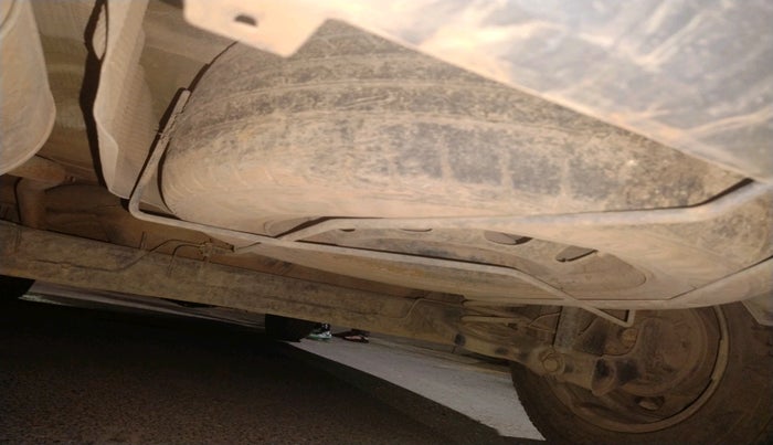 2013 Nissan Terrano XL (D), Diesel, Manual, 97,690 km, tyre