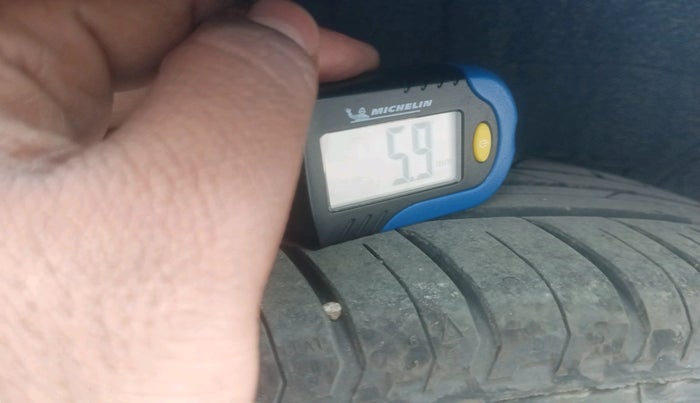 2024 Hyundai NEW I20 SPORTZ 1.2 MT, Petrol, Manual, 6,520 km, tyre