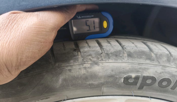 2020 Ford Figo Aspire TITANIUM 1.2 PETROL, Petrol, Manual, 28,962 km, tyre