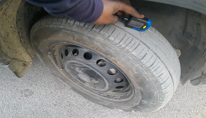 2024 Tata PUNCH PURE MT, Petrol, Manual, 14,460 km, tyre