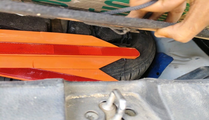 2016 Honda Jazz 1.2L I-VTEC V, Petrol, Manual, 1,08,245 km, tyre