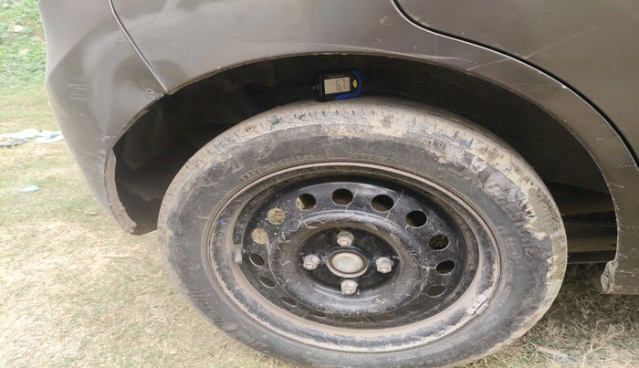 2016 Maruti Wagon R 1.0 VXI, Petrol, Manual, 23,000 km, tyre