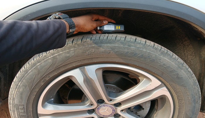 2016 Mercedes Benz GLC CLASS 220 D 4 MATIC, Diesel, Automatic, 80,035 km, tyre