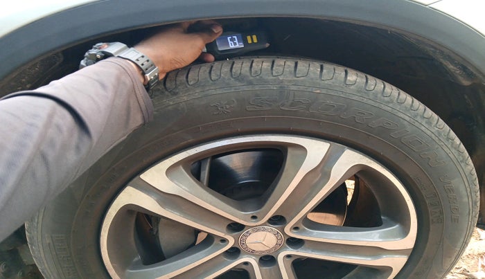 2016 Mercedes Benz GLC CLASS 220 D 4 MATIC, Diesel, Automatic, 80,035 km, tyre