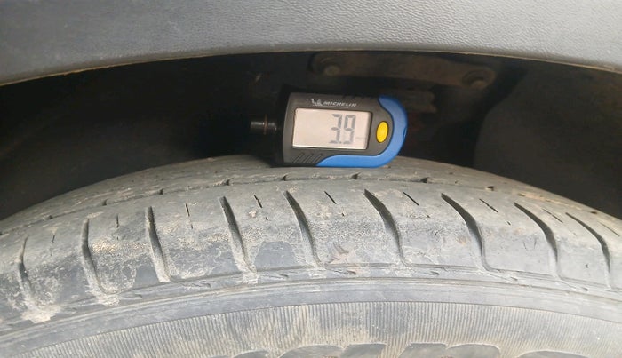 2017 Hyundai Creta SX PLUS 1.6 PETROL, Petrol, Manual, 27,409 km, tyre