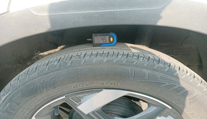 2019 Hyundai VENUE SX PLUS 1.0 TURBO DCT, Petrol, Automatic, 32,846 km, tyre