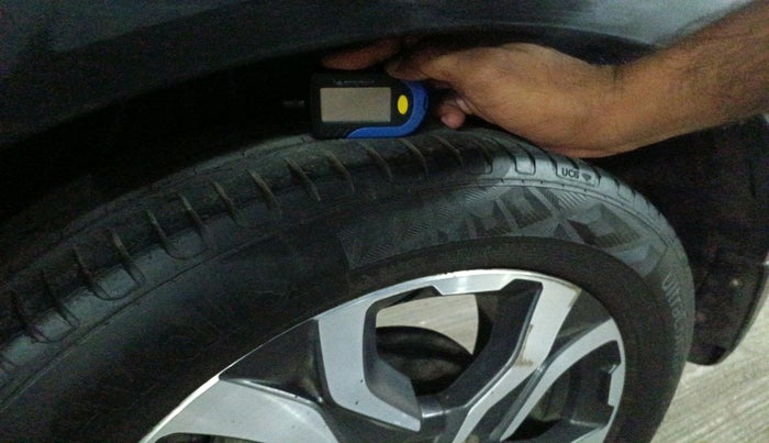 2017 Honda WR-V 1.5L I-DTEC VX MT, Diesel, Manual, 1,00,040 km, tyre