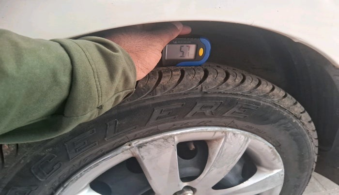 2011 Hyundai Eon MAGNA, Petrol, Manual, 27,931 km, tyre