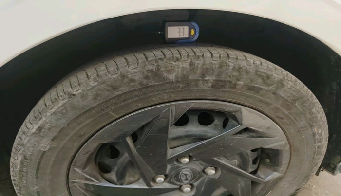 2022 Hyundai NEW I20 MAGNA 1.2 MT, Petrol, Manual, 25,196 km, tyre