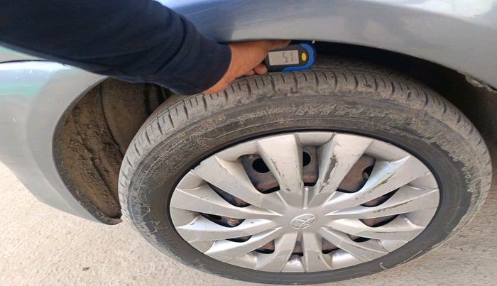 2013 Toyota Etios GD, Diesel, Manual, 2,33,633 km, tyre