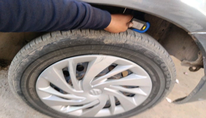 2013 Toyota Etios GD, Diesel, Manual, 2,33,633 km, tyre