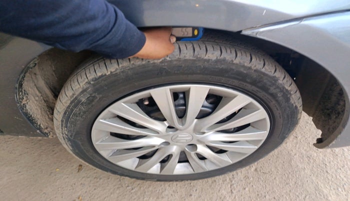 2013 Toyota Etios GD, Diesel, Manual, 2,33,633 km, tyre