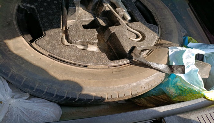 2018 Maruti S Cross ZETA 1.3, Diesel, Manual, 1,43,463 km, tyre