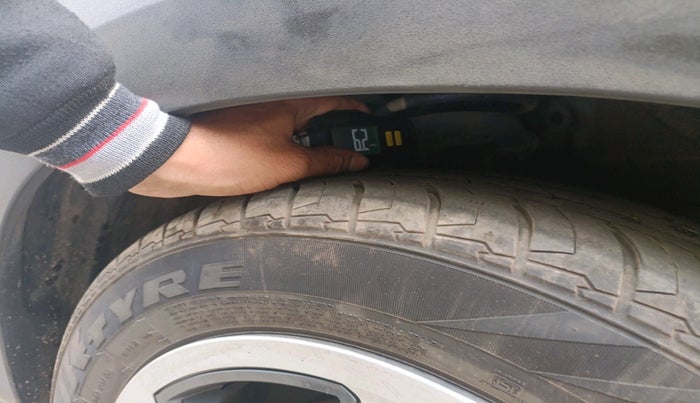 2023 Hyundai EXTER SX 1.2 CNG MT, Petrol, Manual, 23,424 km, tyre